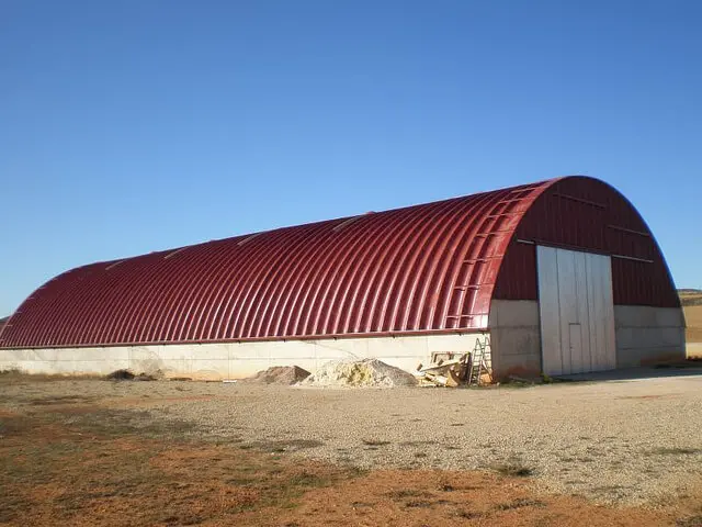 کاربرد های مختلف سوله قوسی (UBM)